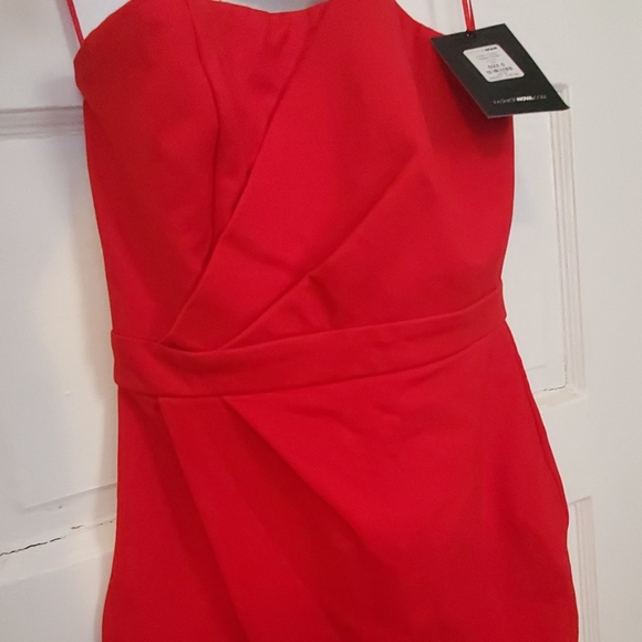 dress - Picture 2 of 4